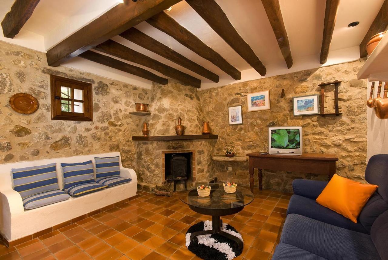 Villa Piedra Port de Pollenca Exterior photo